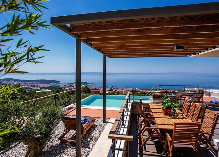 View A Luxury In Makarska, Heated Private Pool, Jacuzzi, Gym Вілла