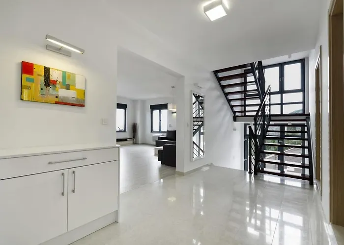 View A Luxury In Makarska, Heated Private Pool, Jacuzzi, Gym Макарська