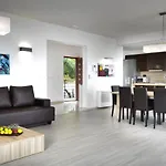 View A Luxury In Makarska, Heated Private Pool, Jacuzzi, Gym *
