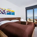 View A Luxury In Makarska, Heated Private Pool, Jacuzzi, Gym *
